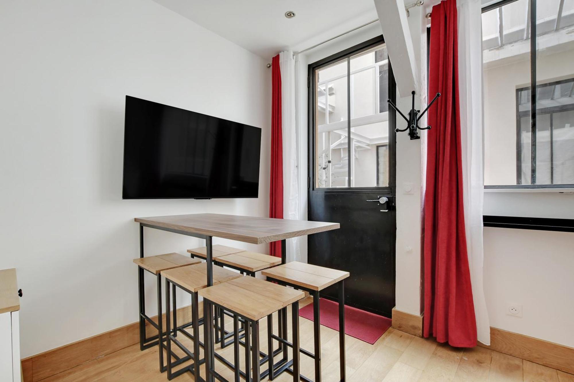 Pick A Flat'S Apartments In Montmartre - Rue Des Cottages Paris Exterior photo
